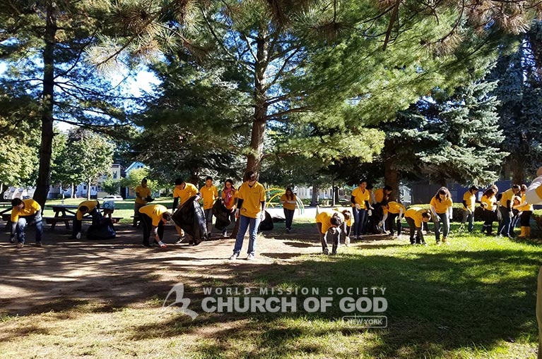 environmental cleanup in albany, world mission society church of god, albany, new york, wmscog, Swinburne park, Livingston Park