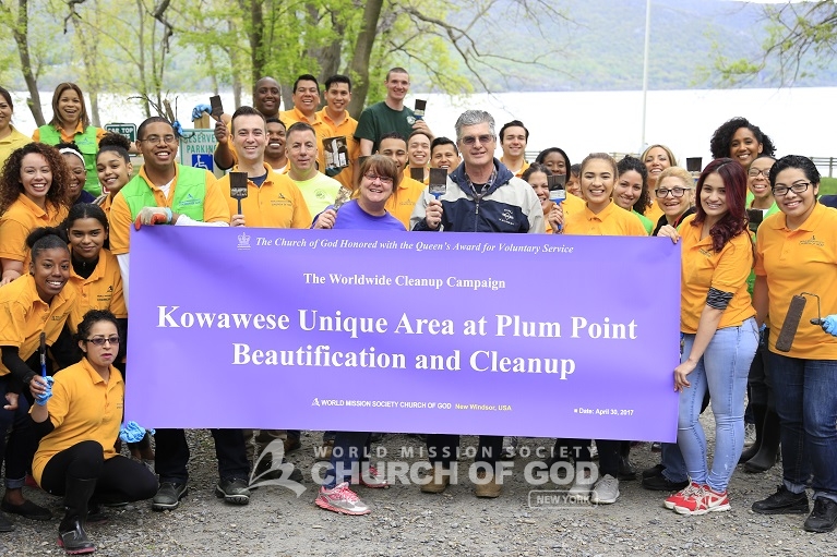 World Mission Society Church of God, Legislator, Christopher Eachus, Orange County, New Windsor, NY, New York, Plum Point Park, Hudson River, Environment, Cleanup, Beautification, Volunteerism, Volunteer