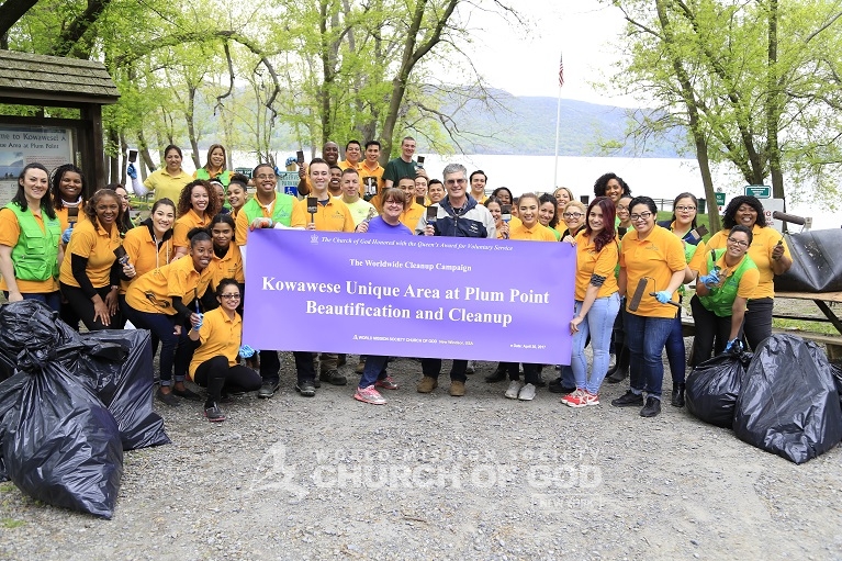 World Mission Society Church of God, Legislator, Christopher Eachus, Orange County, New Windsor, NY, New York, Plum Point Park, Hudson River, Environment, Cleanup, Beautification, Volunteerism, Volunteer