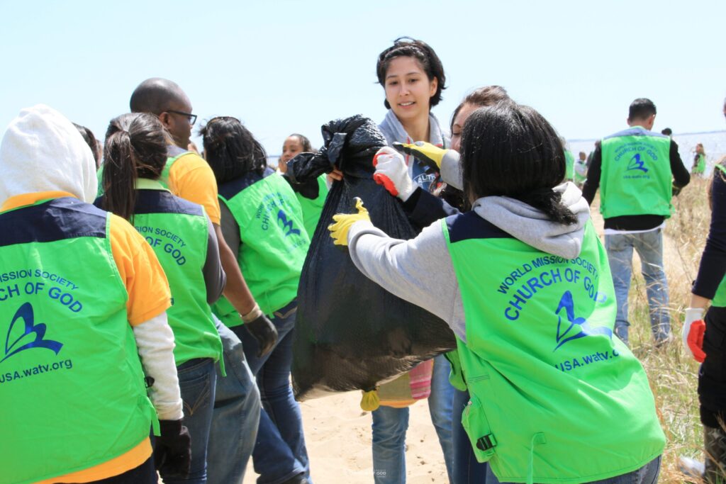 world mission society church of god, church of god, wmscog, church of god in new york, environmental protection, american littoral society, jamaica bay, yellow shirt volunteers