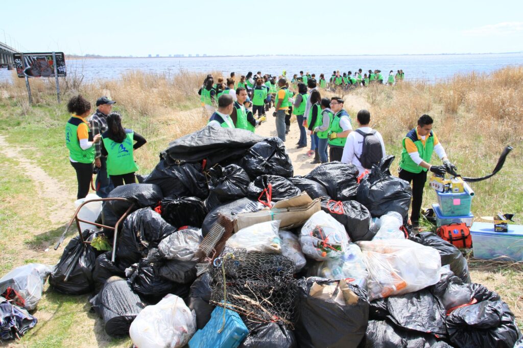 world mission society church of god, church of god, wmscog, church of god in new york, environmental protection, american littoral society, jamaica bay, yellow shirt volunteers