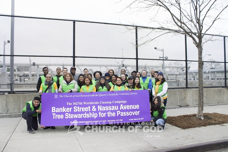 world mission society church of god, church of god, wmscog, church of god in new york, environmental protection, tree stewardship, yellow shirt volunteers