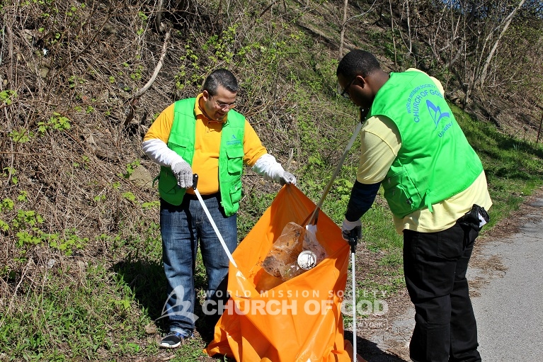 world mission society church of god, wmscog, church of god in new york, church of god in rochester, little falls, maplewood park, rose garden, yellow shirt volunteers, environmental protection